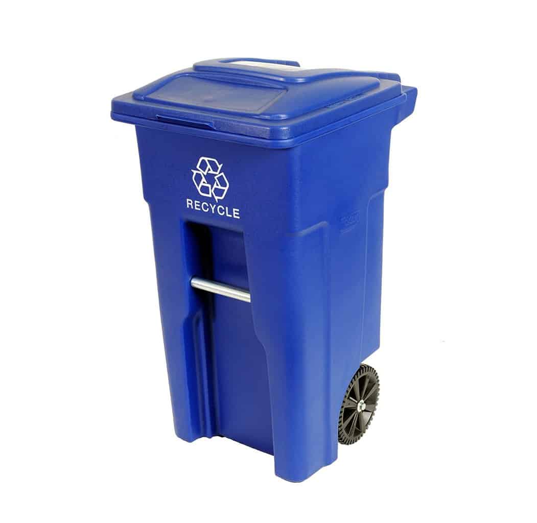 Top 8: Best Outdoor Trash Receptacles with Locking Lids and Wheels Review 2017